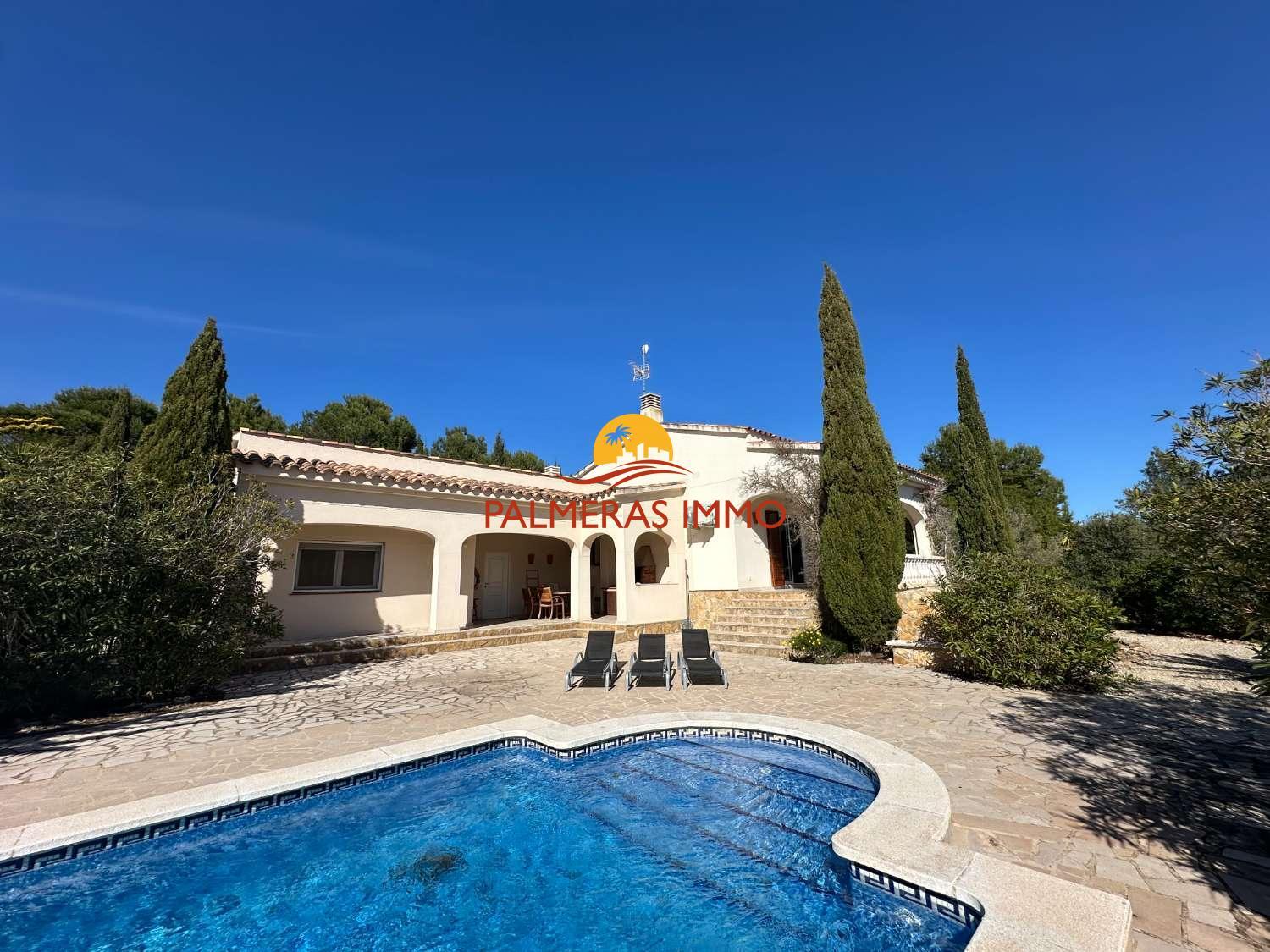 Chalet for Sale in L' Ametlla de Mar