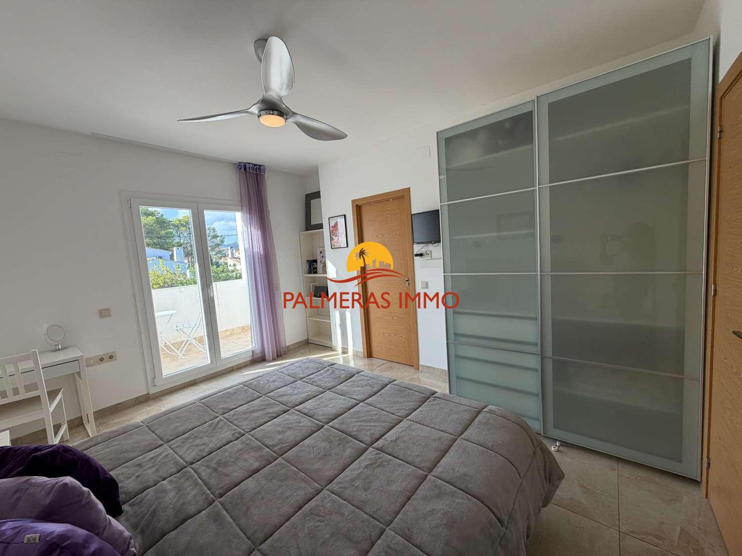 Villa for Sale in L' Ametlla de Mar