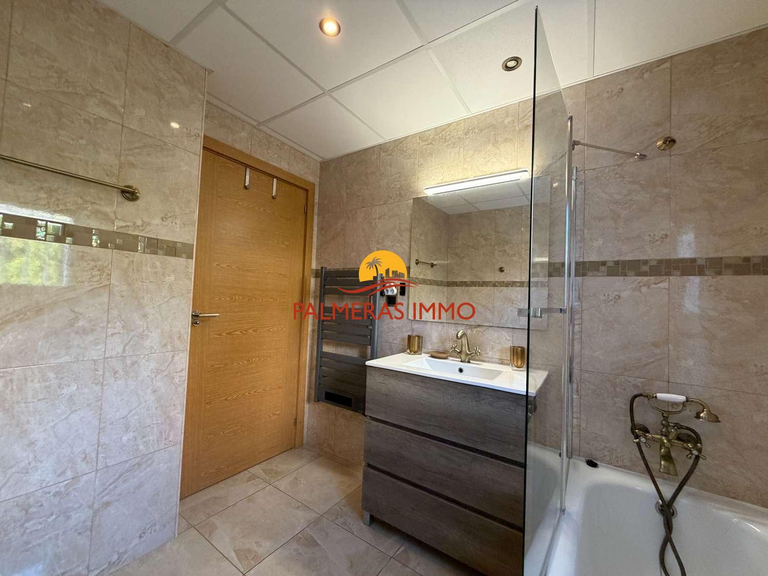 Villa for Sale in L' Ametlla de Mar