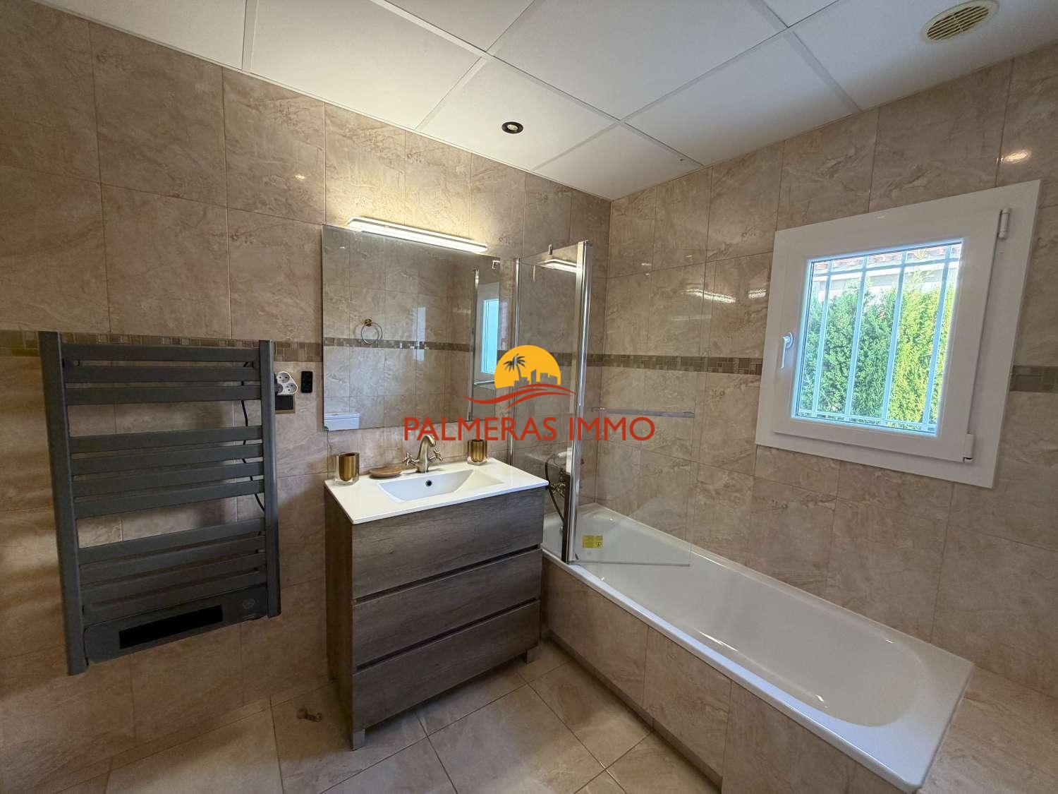 Villa for Sale in L' Ametlla de Mar