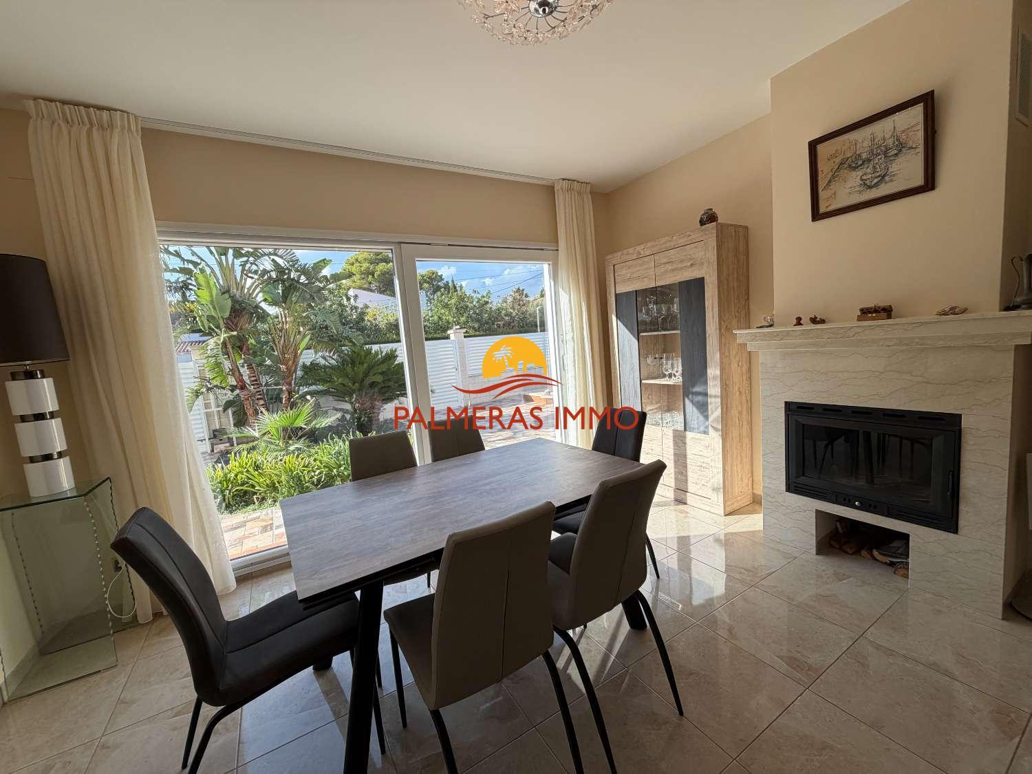Villa for Sale in L' Ametlla de Mar