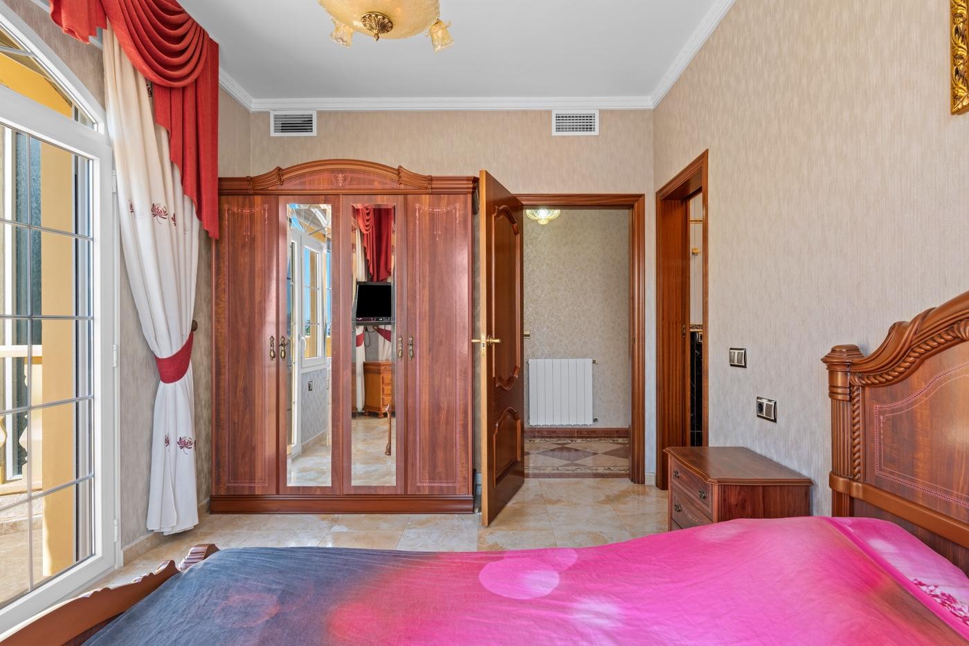 Villa en Venta en Orihuela