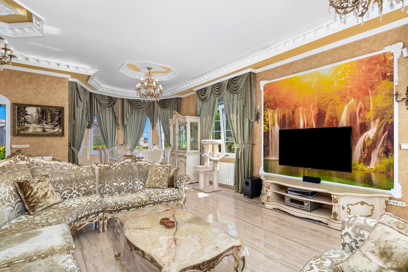 Villa en Venta en Orihuela