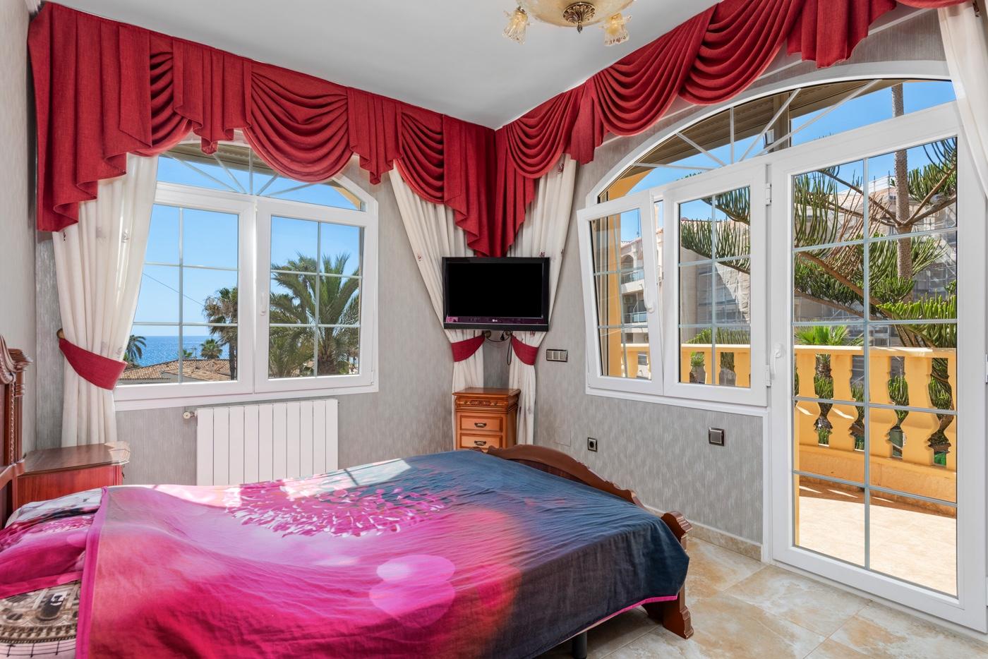 Villa en Venta en Orihuela