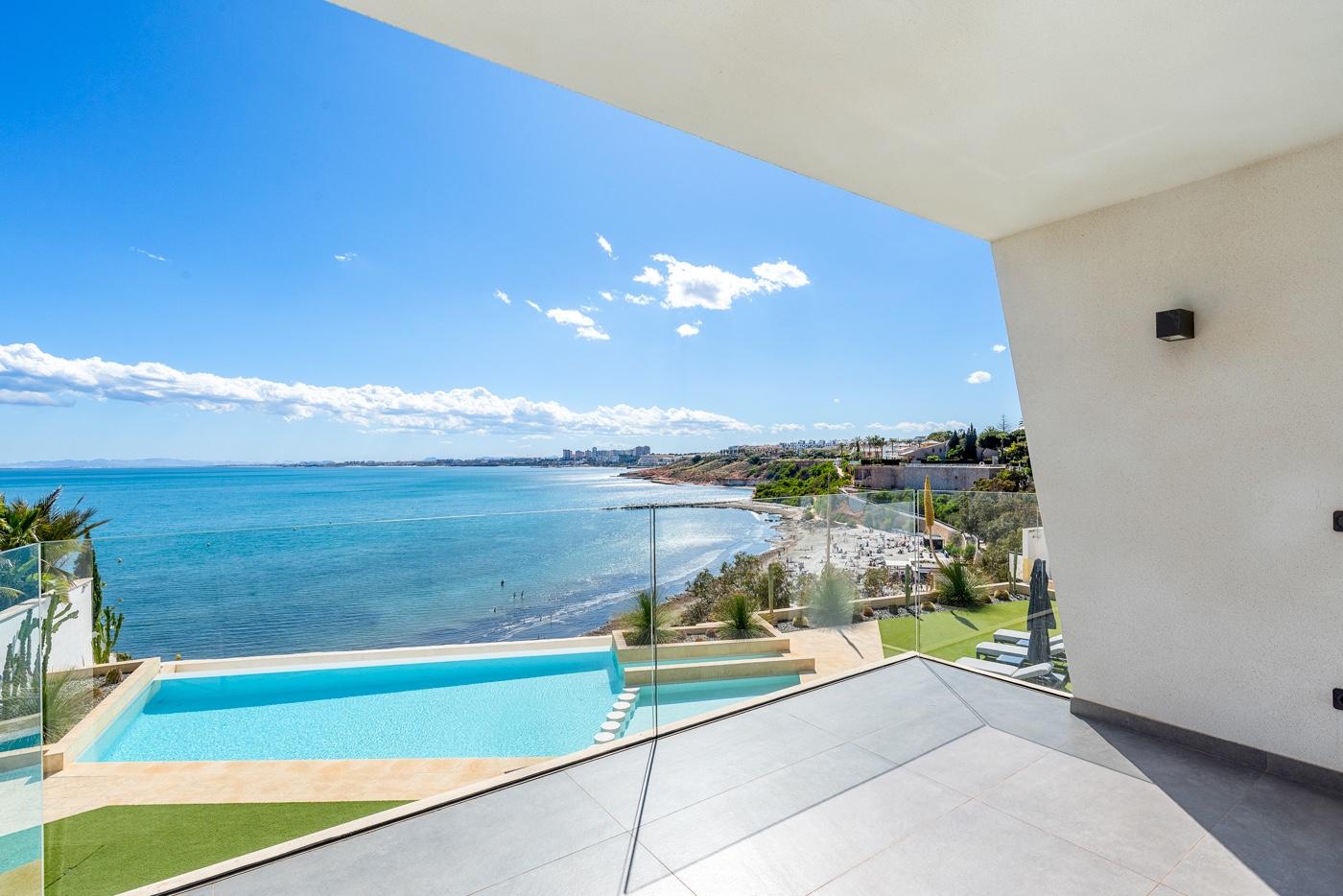 Villa en Venta en Orihuela