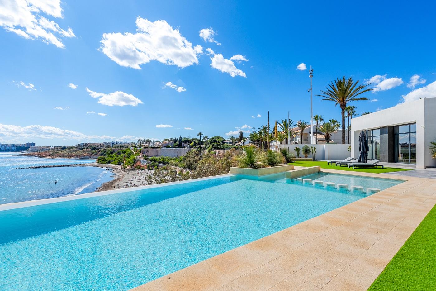 Villa en Venta en Orihuela
