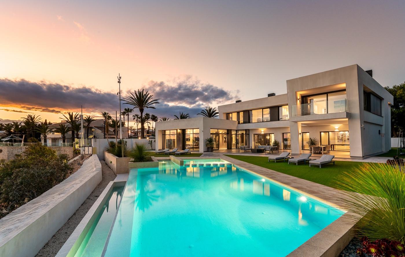 Villa en Venta en Orihuela