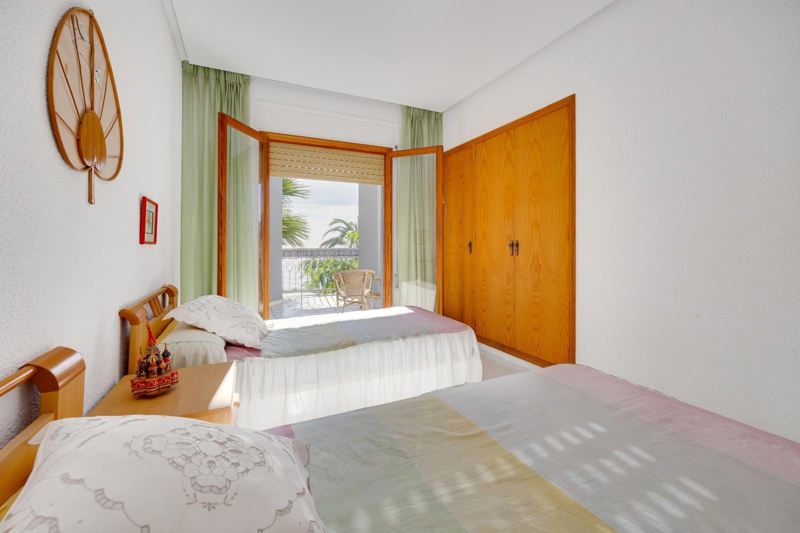 Villa en Venta en Santa Pola