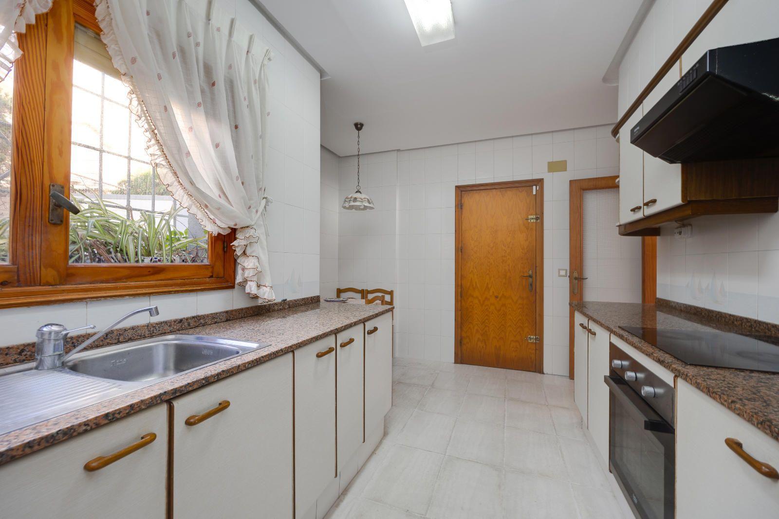 Villa en Venta en Santa Pola