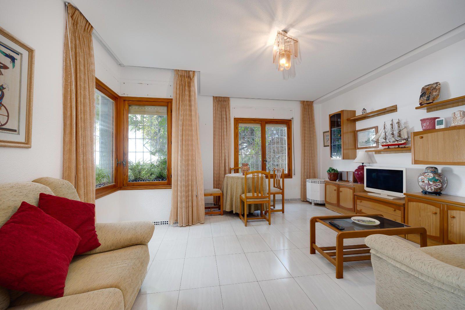 Villa en Venta en Santa Pola