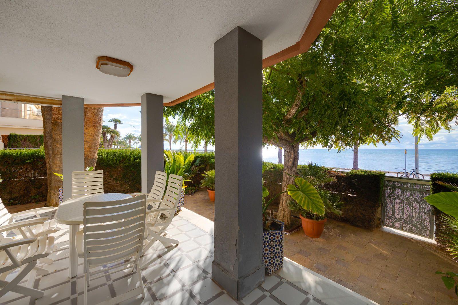 Villa en Venta en Santa Pola