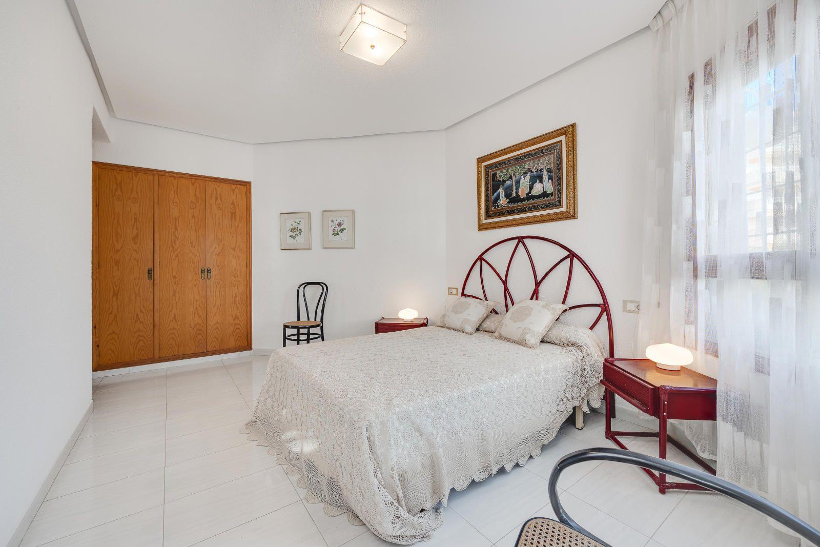 Villa en Venta en Santa Pola