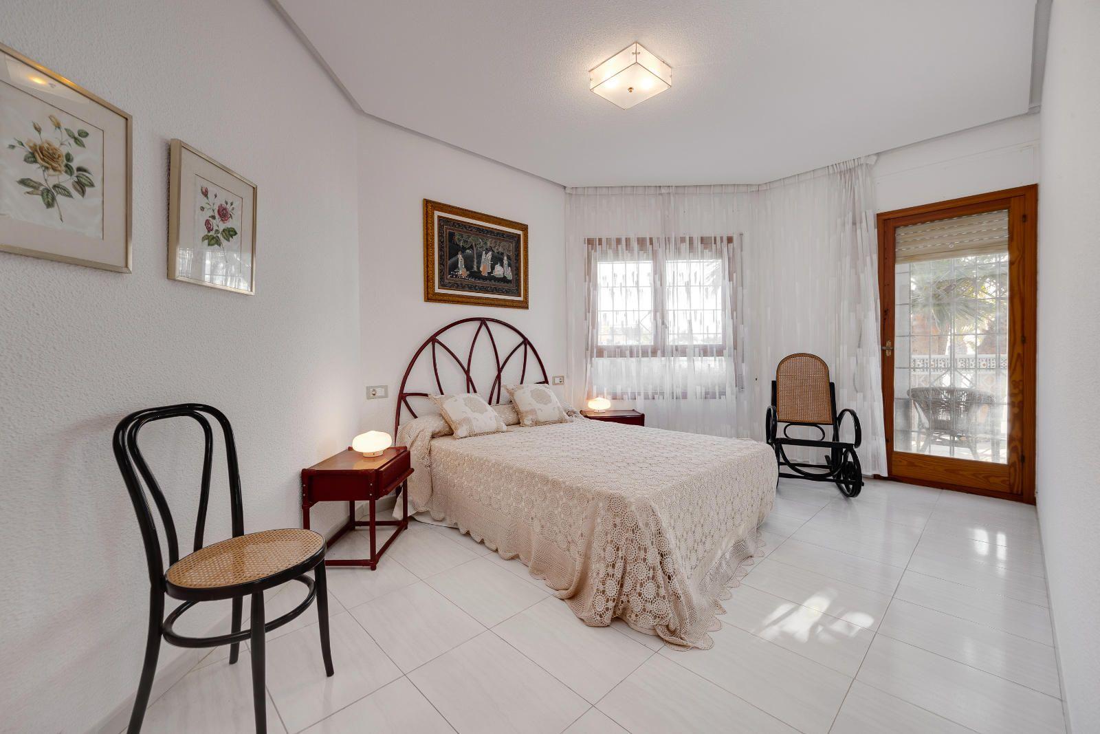 Villa en Venta en Santa Pola