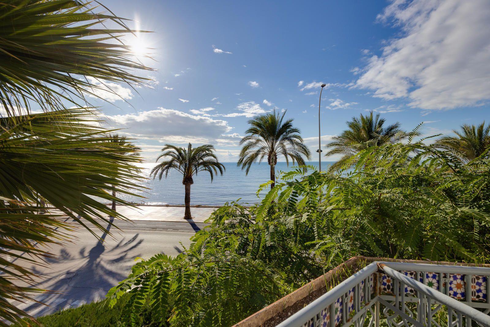Villa en Venta en Santa Pola