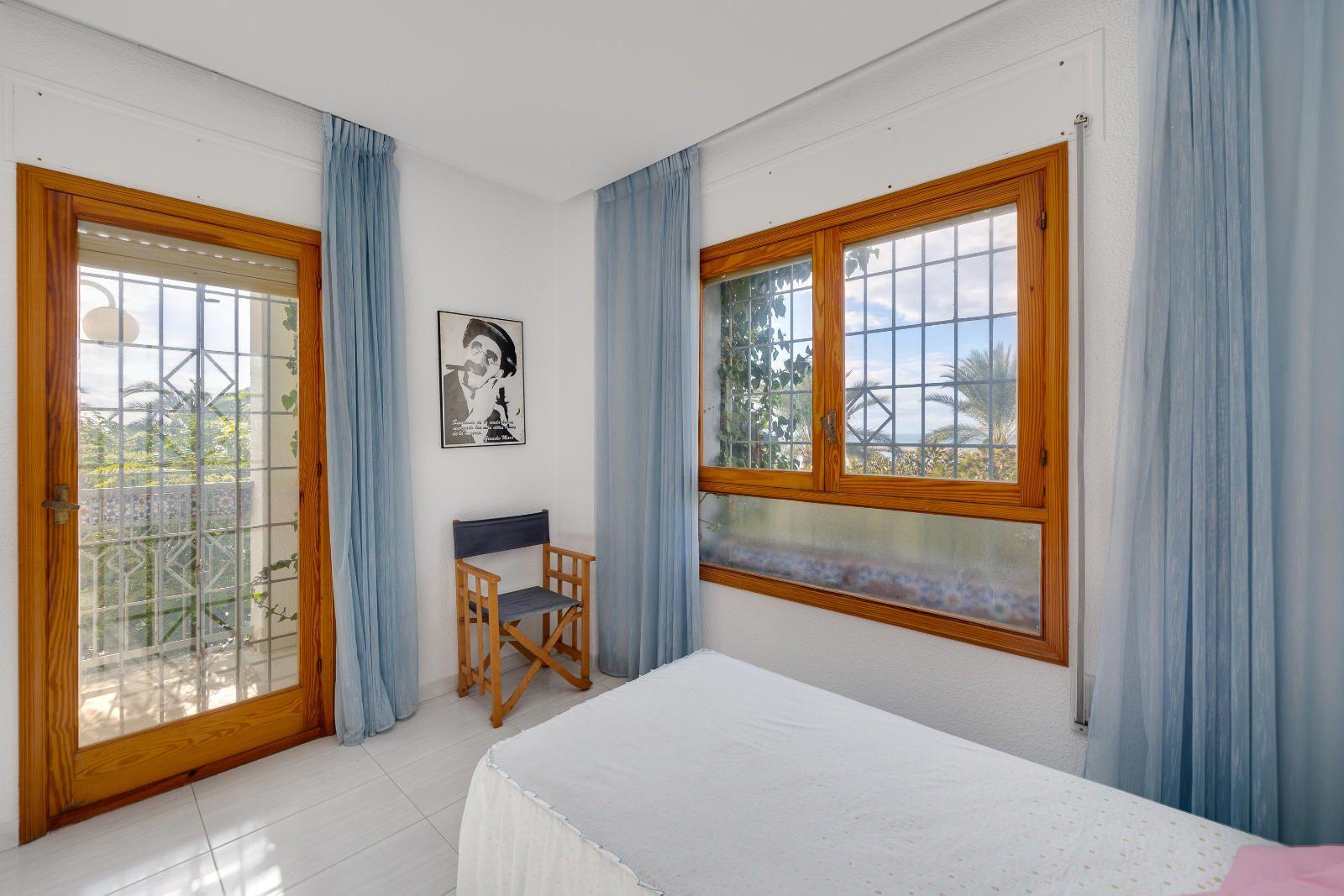 Villa en Venta en Santa Pola