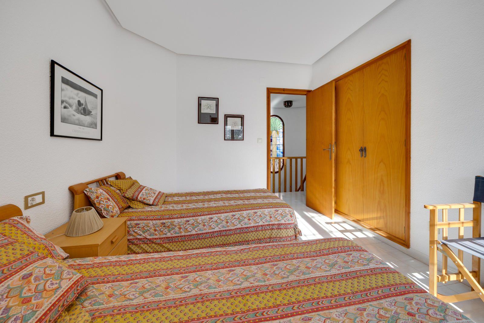 Villa en Venta en Santa Pola
