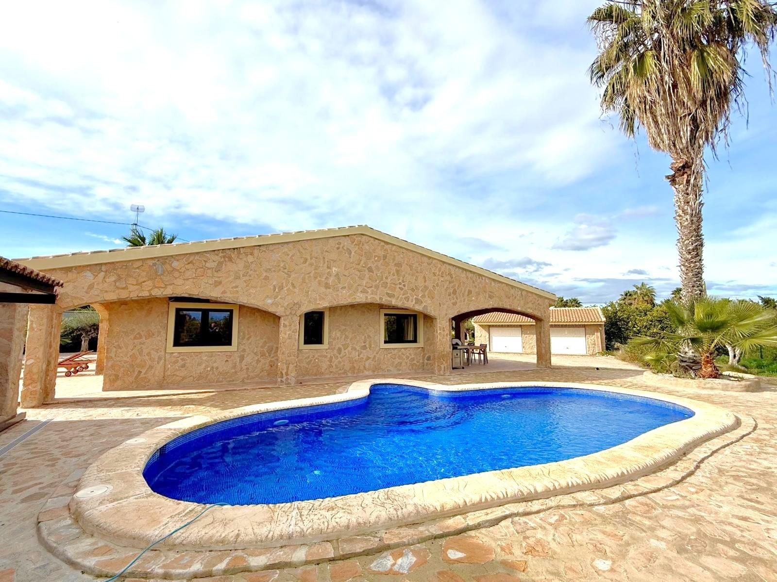 Villa en Venta en San Miguel de Salinas