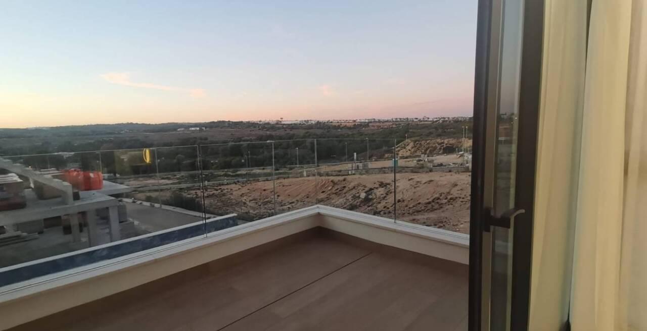 Villa en Venta en Orihuela