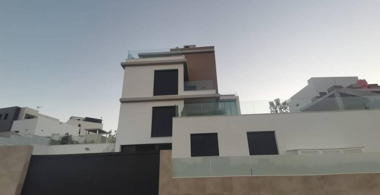 Villa en Venta en Orihuela