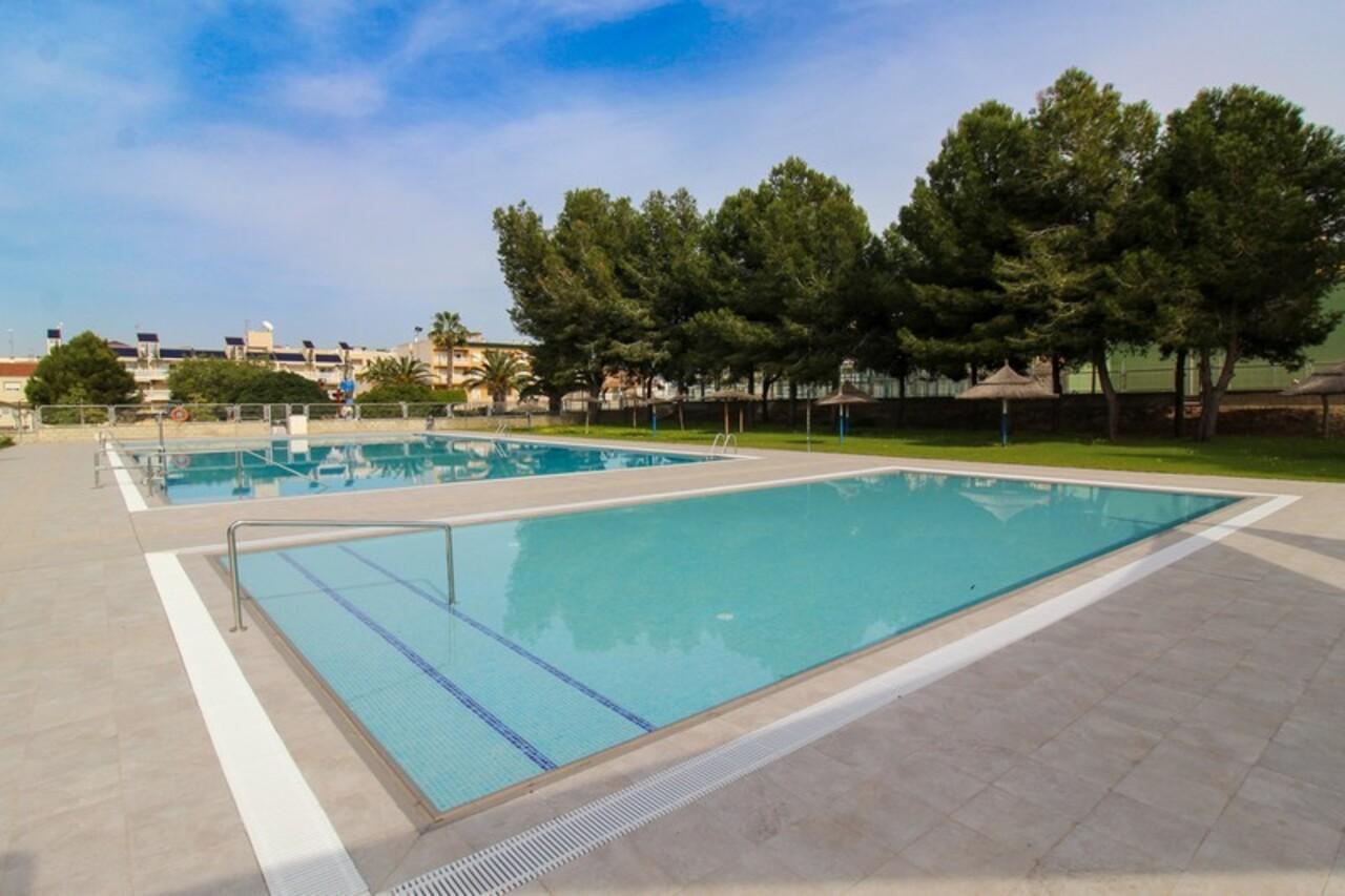 Casa en Venta en Algorfa