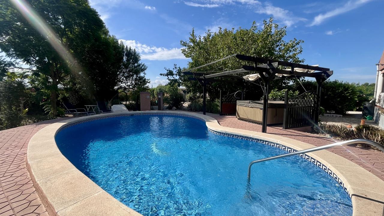 Villa en Venta en Orihuela