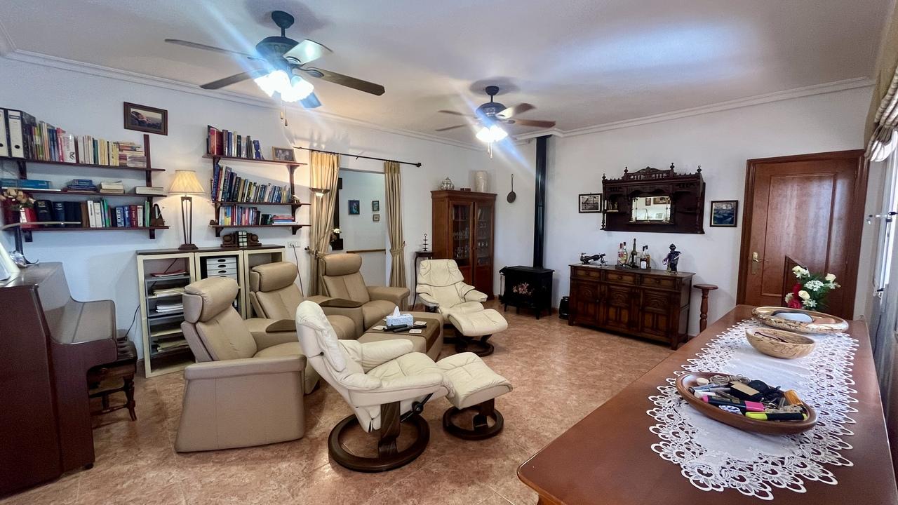 Villa en Venta en Orihuela