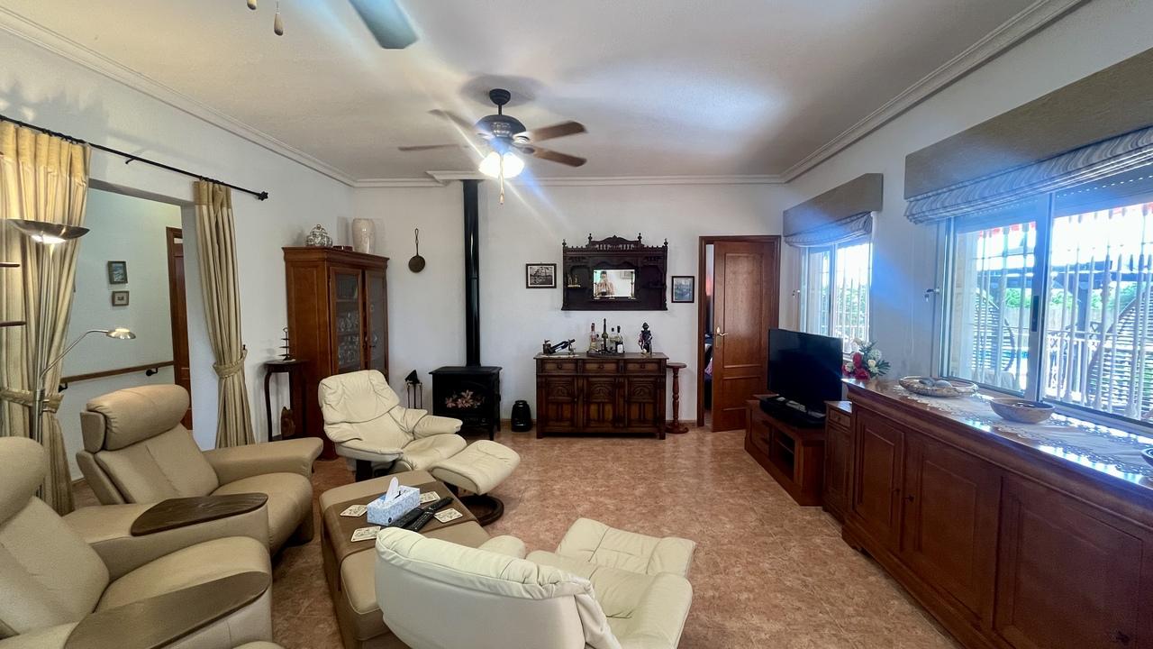 Villa en Venta en Orihuela