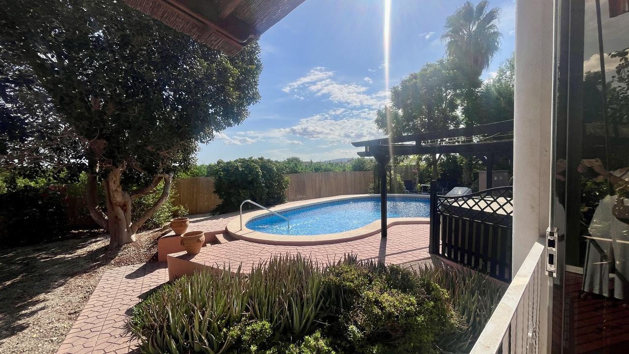 Villa en Venta en Orihuela