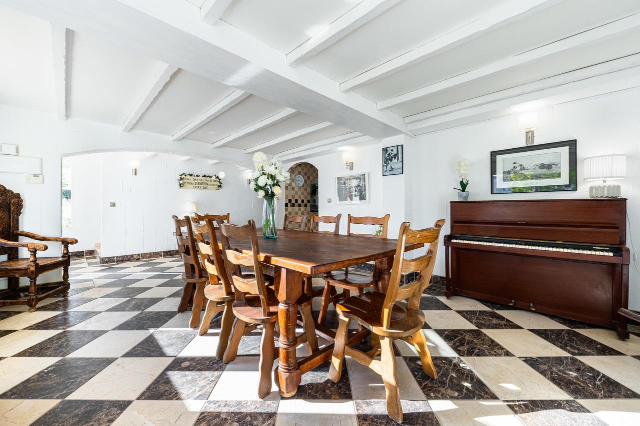 Villa en Venta en Orihuela
