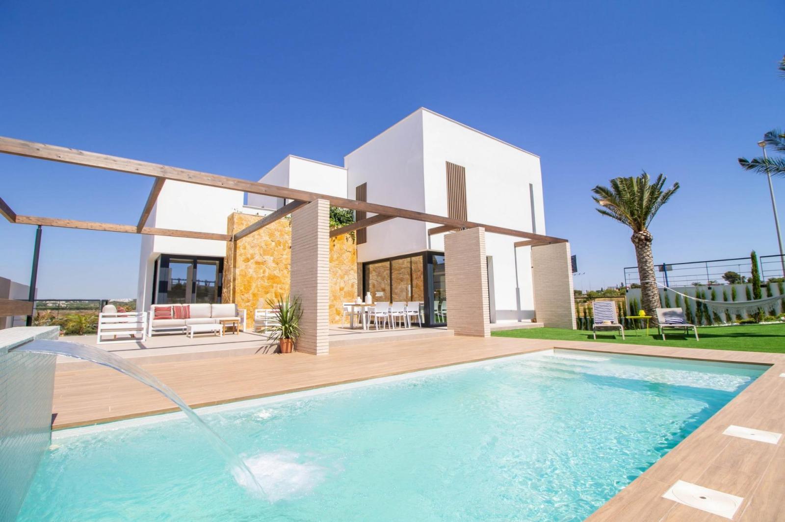 Villa for Sale in Orihuela