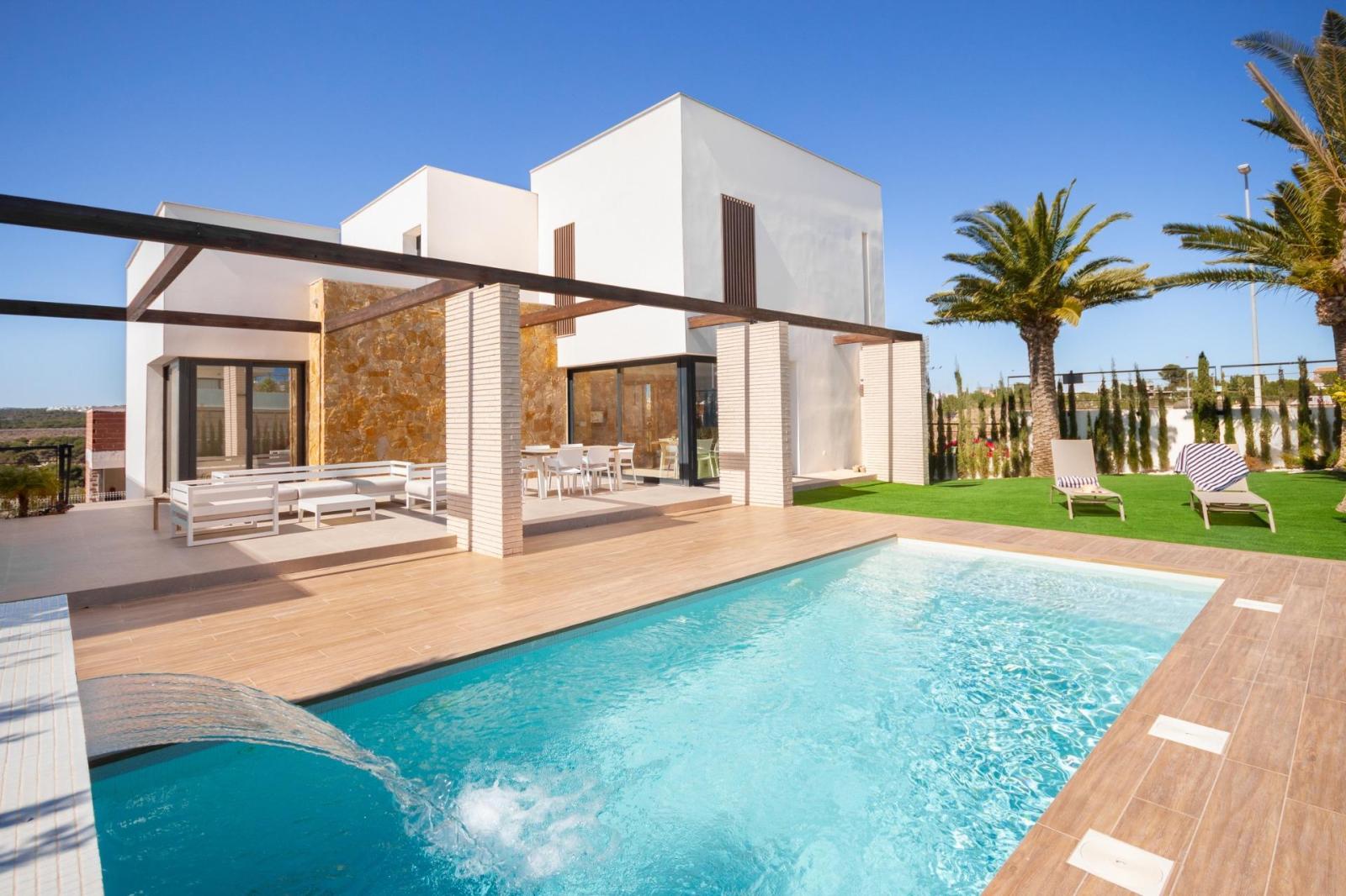 Villa for Sale in Orihuela