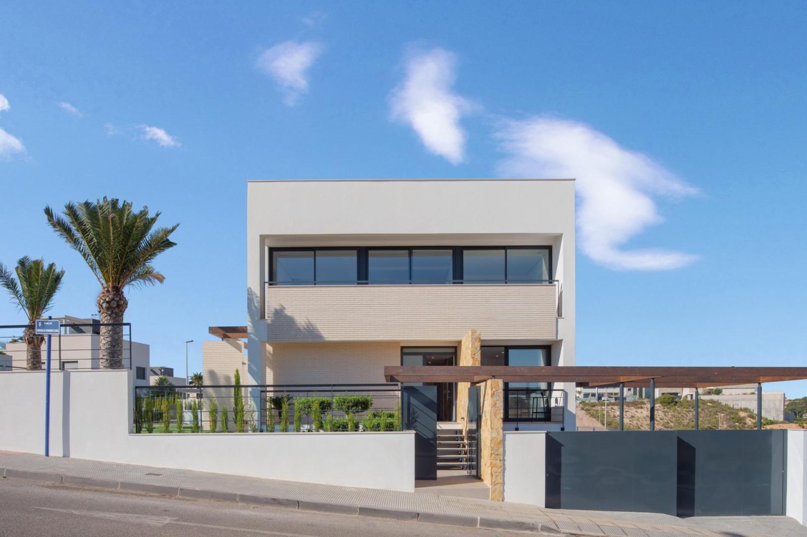 Villa for Sale in Orihuela