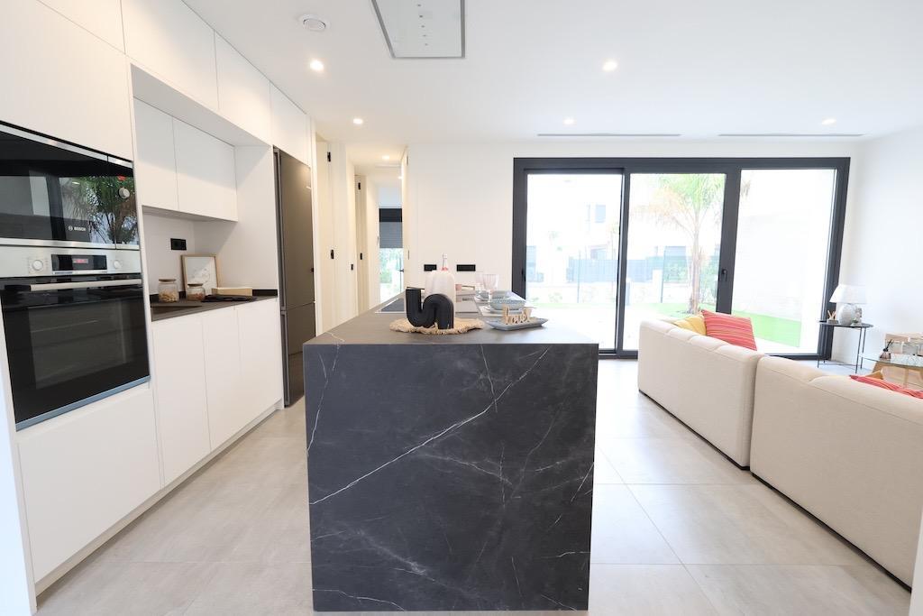 Villa for Sale in Los Alcázares