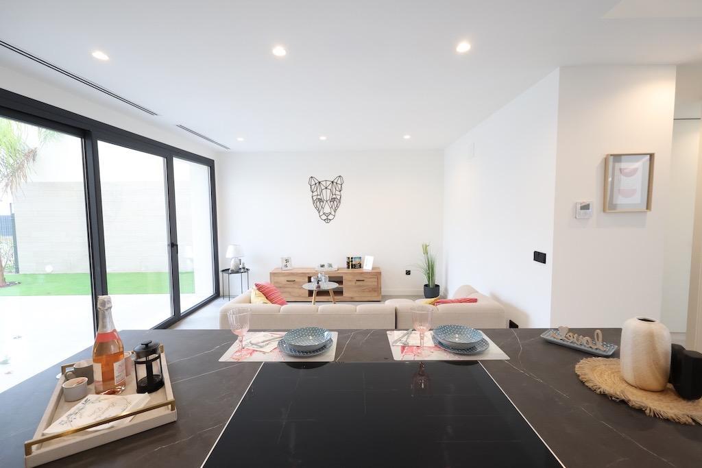 Villa for Sale in Los Alcázares