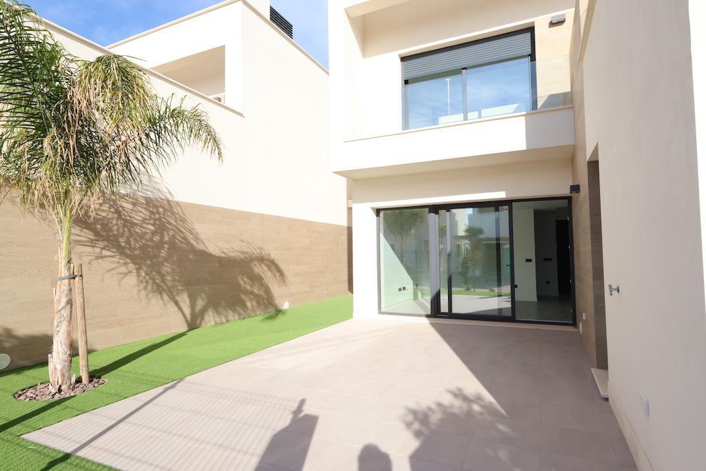 Villa for Sale in Los Alcázares