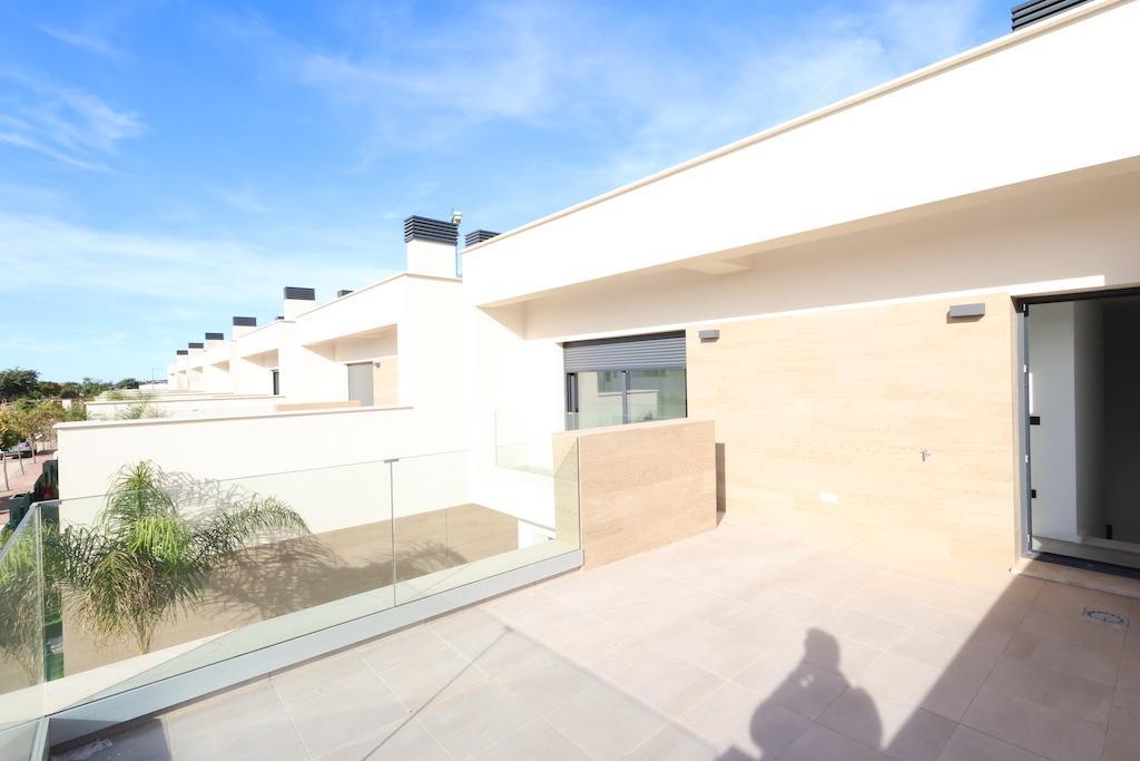 Villa for Sale in Los Alcázares
