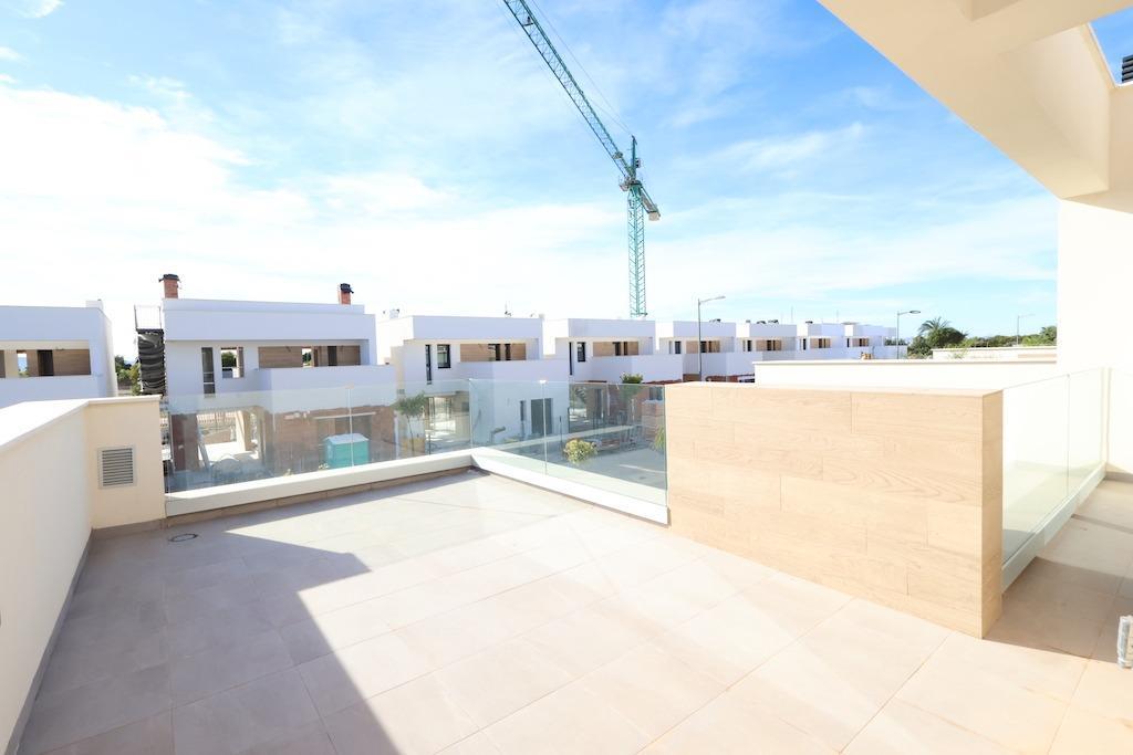 Villa for Sale in Los Alcázares