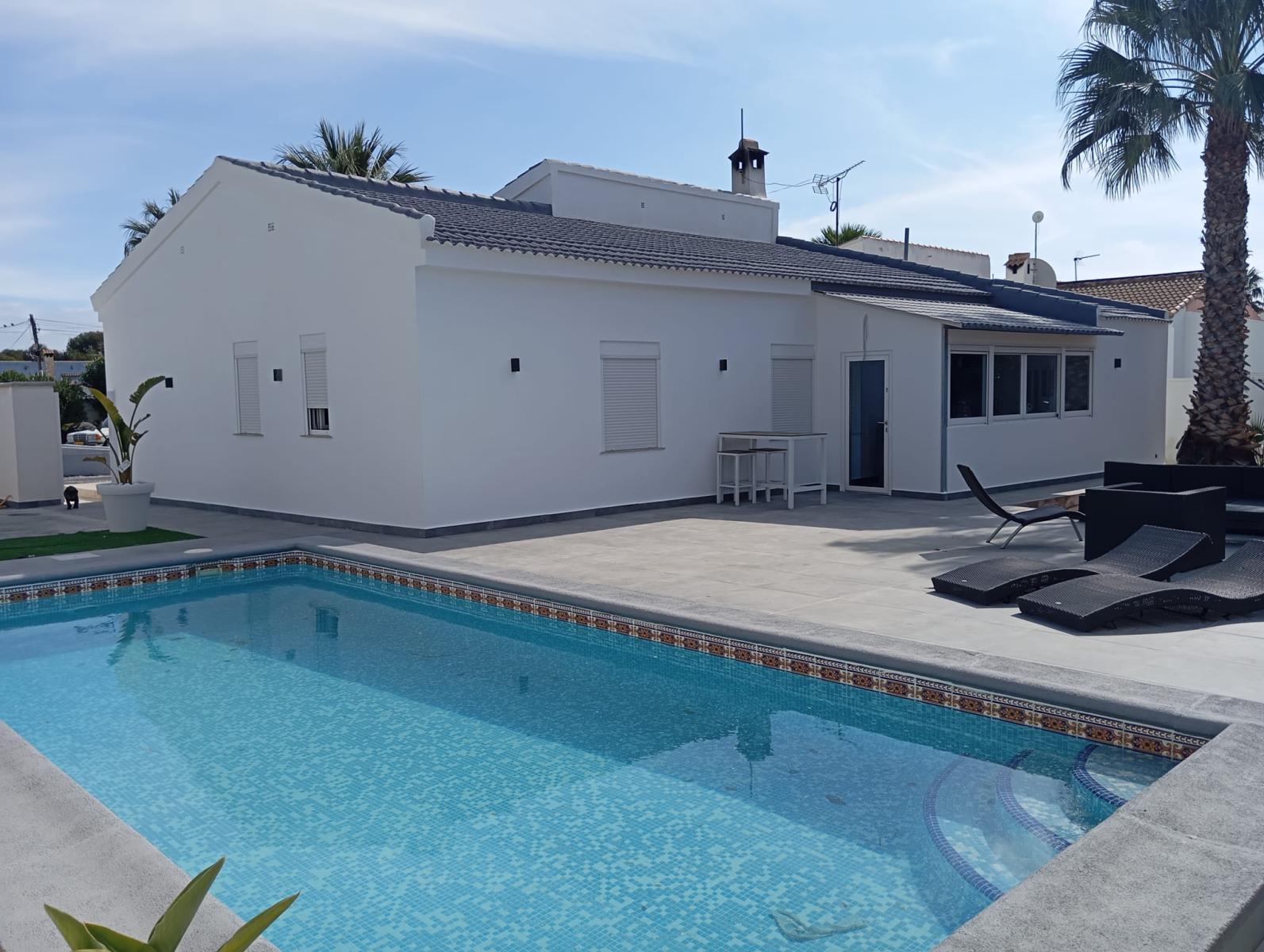 Villa en Venta en Orihuela