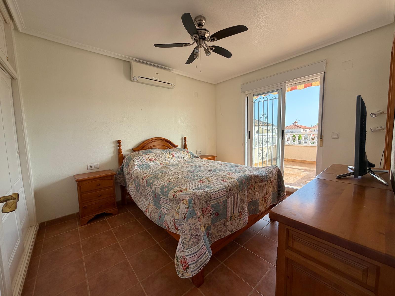 Villa en Venta en Orihuela