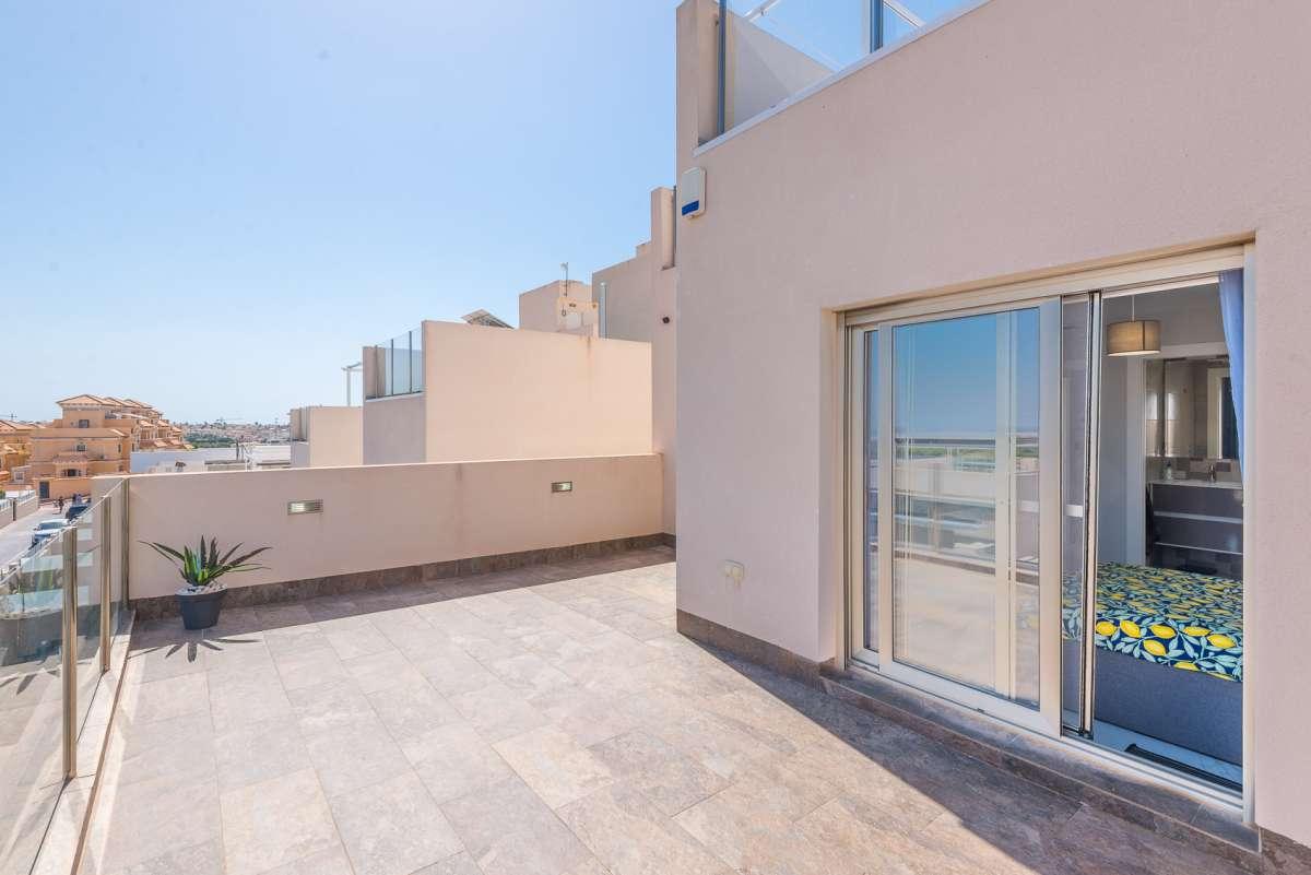 Villa en Venta en Orihuela