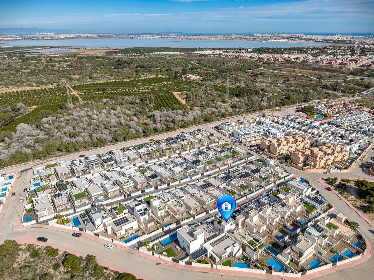 Villa en Venta en Orihuela