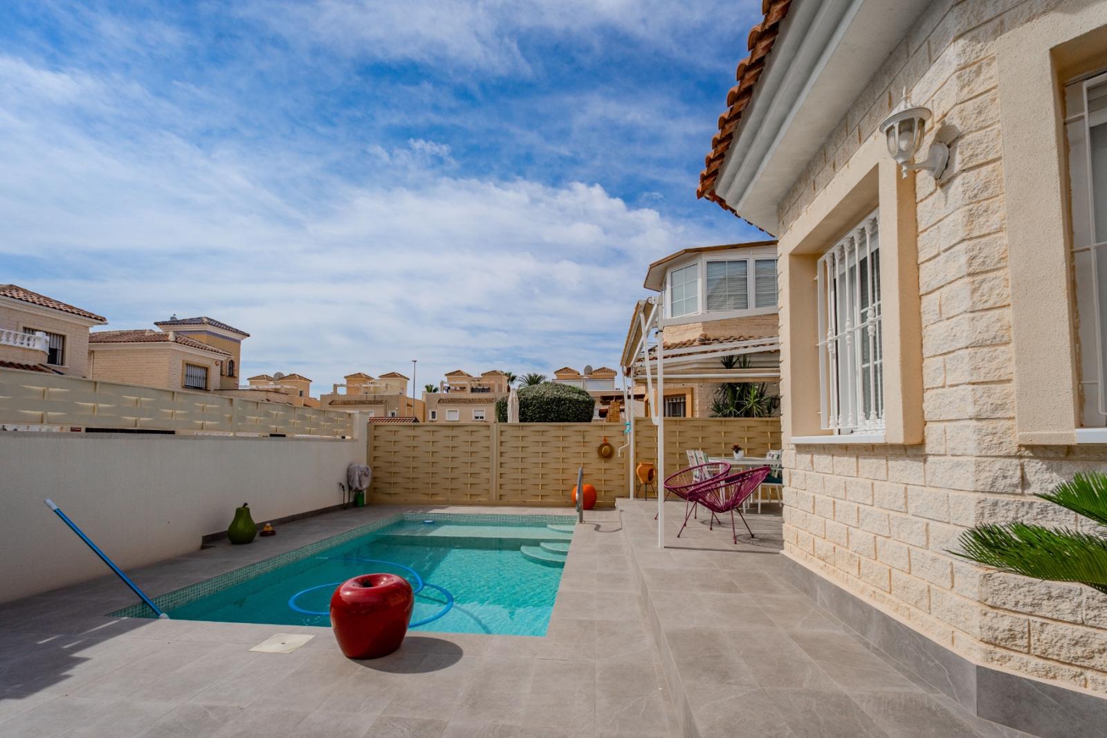 Villa en Venta en Guardamar del Segura