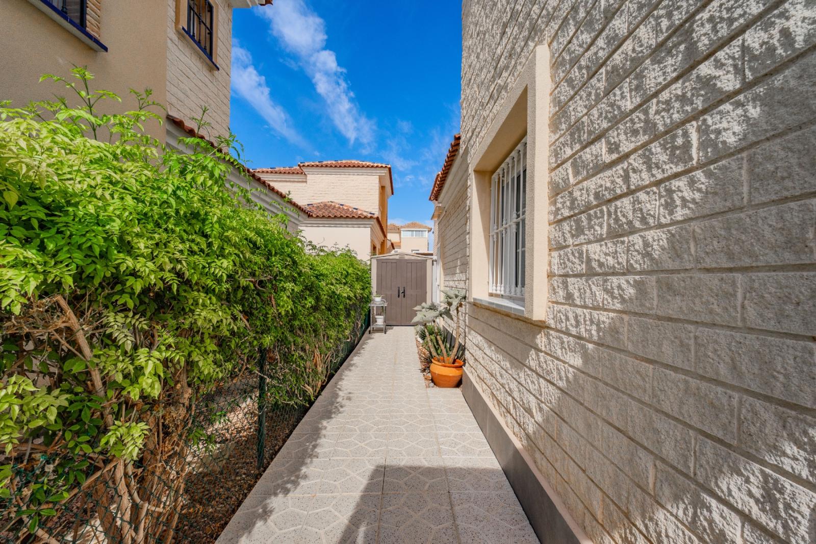 Villa en Venta en Guardamar del Segura