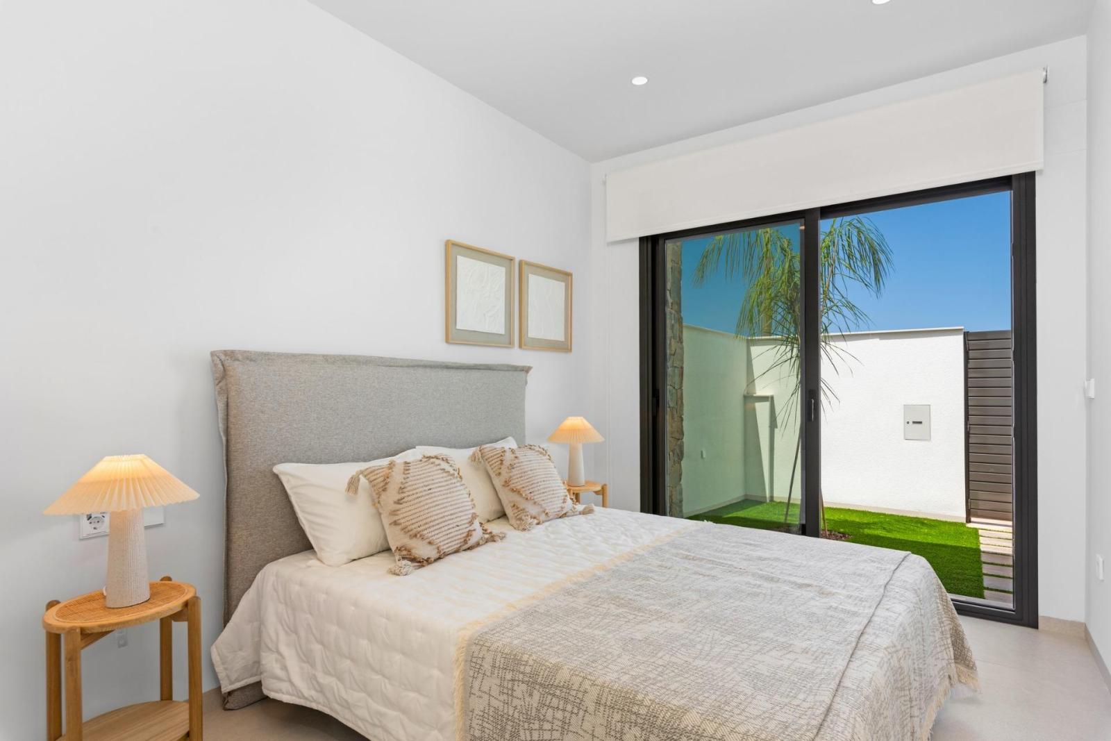 Villa for Sale in Los Alcázares