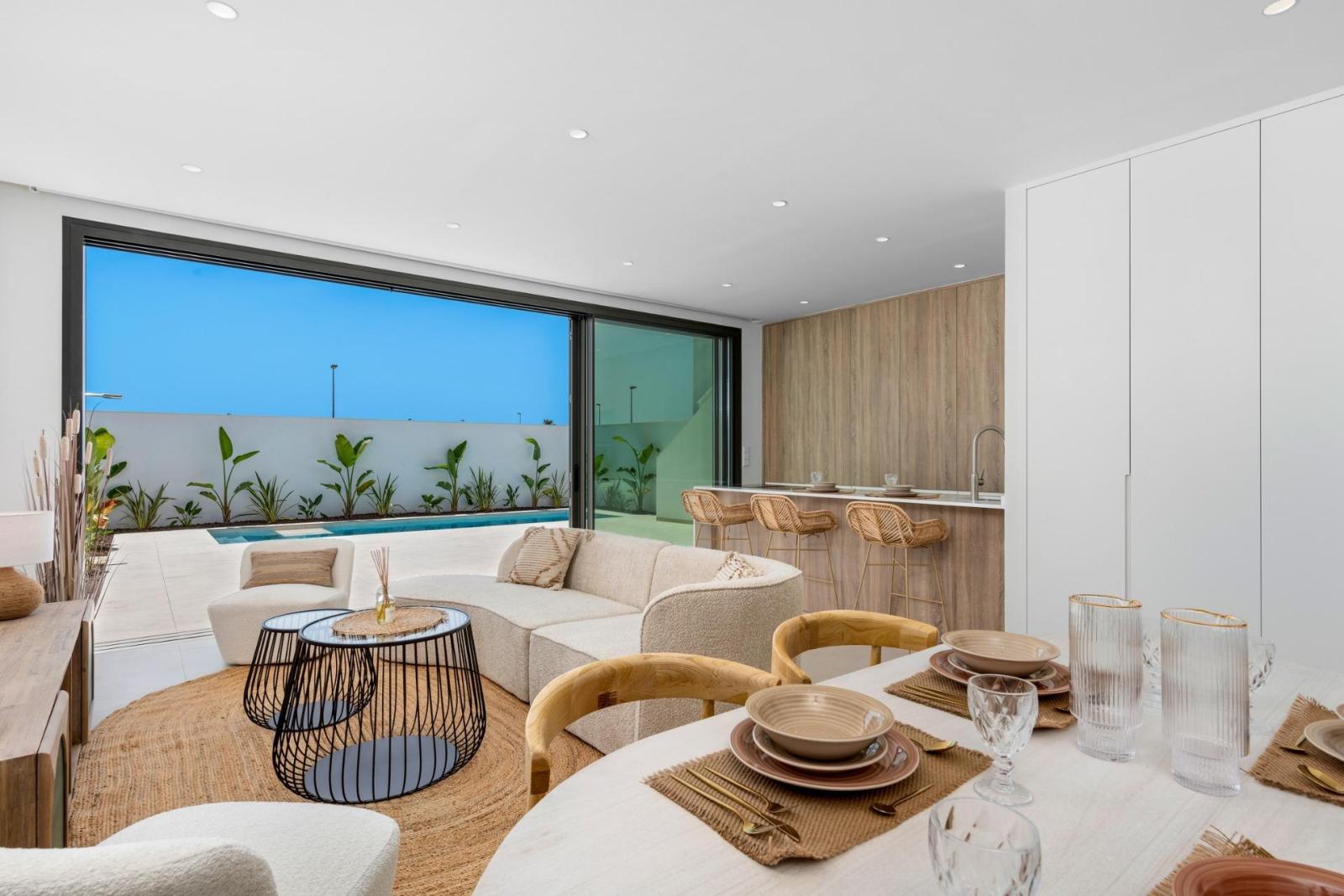 Villa for Sale in Los Alcázares
