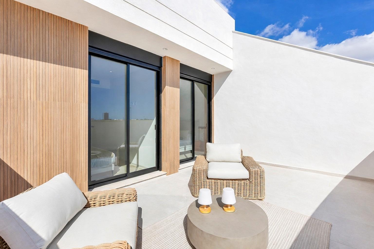 Villa for Sale in Los Alcázares