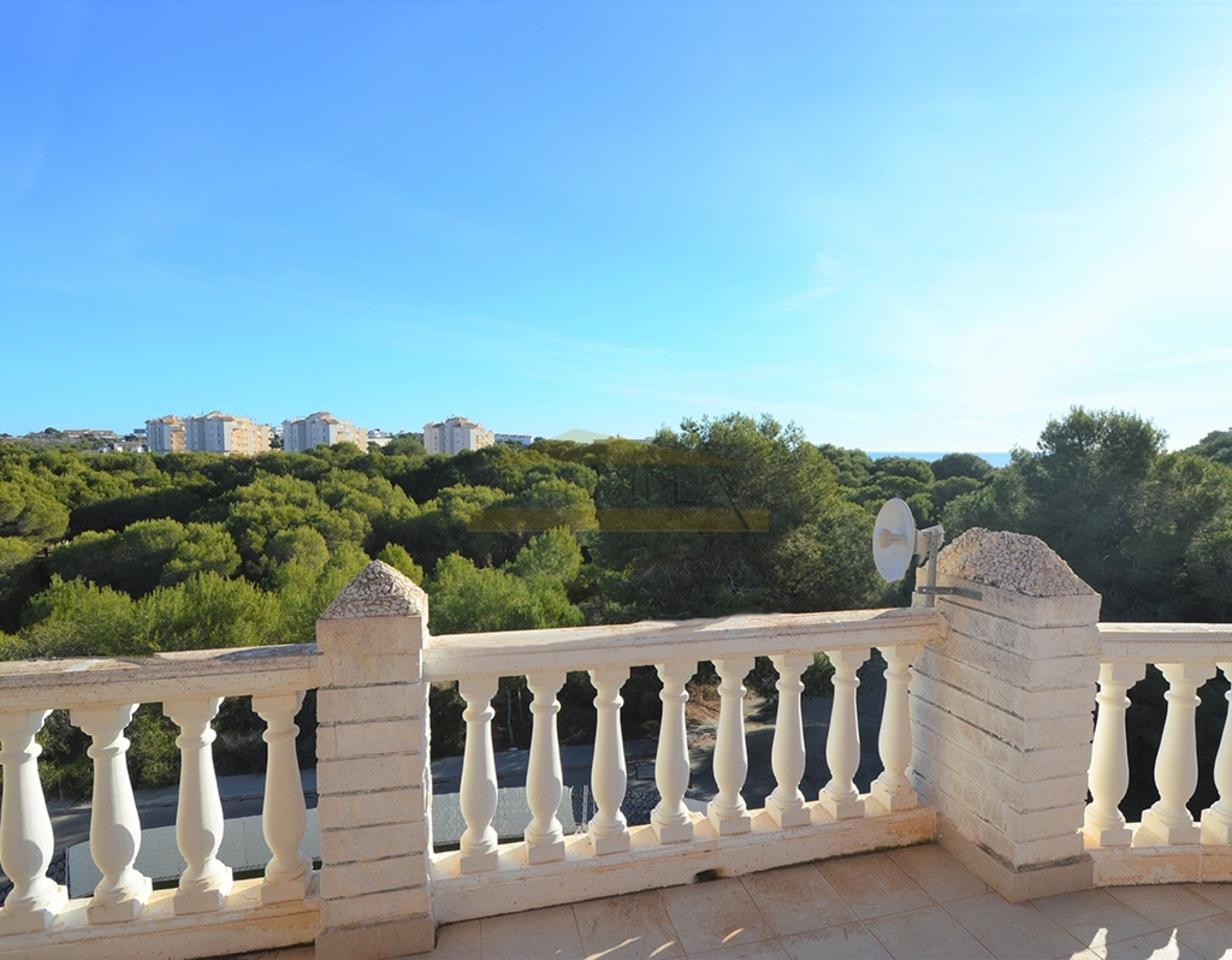 Villa en Venta en Orihuela
