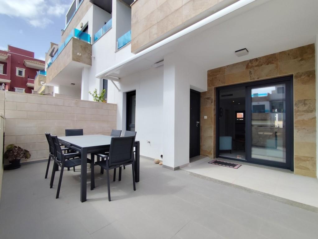 Casa en Venta en Bigastro