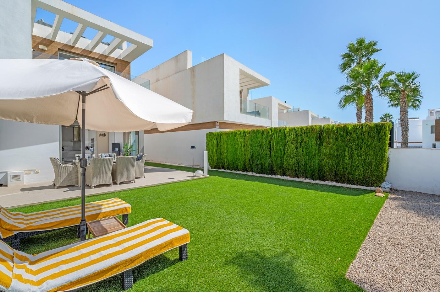 Villa en Venta en Orihuela