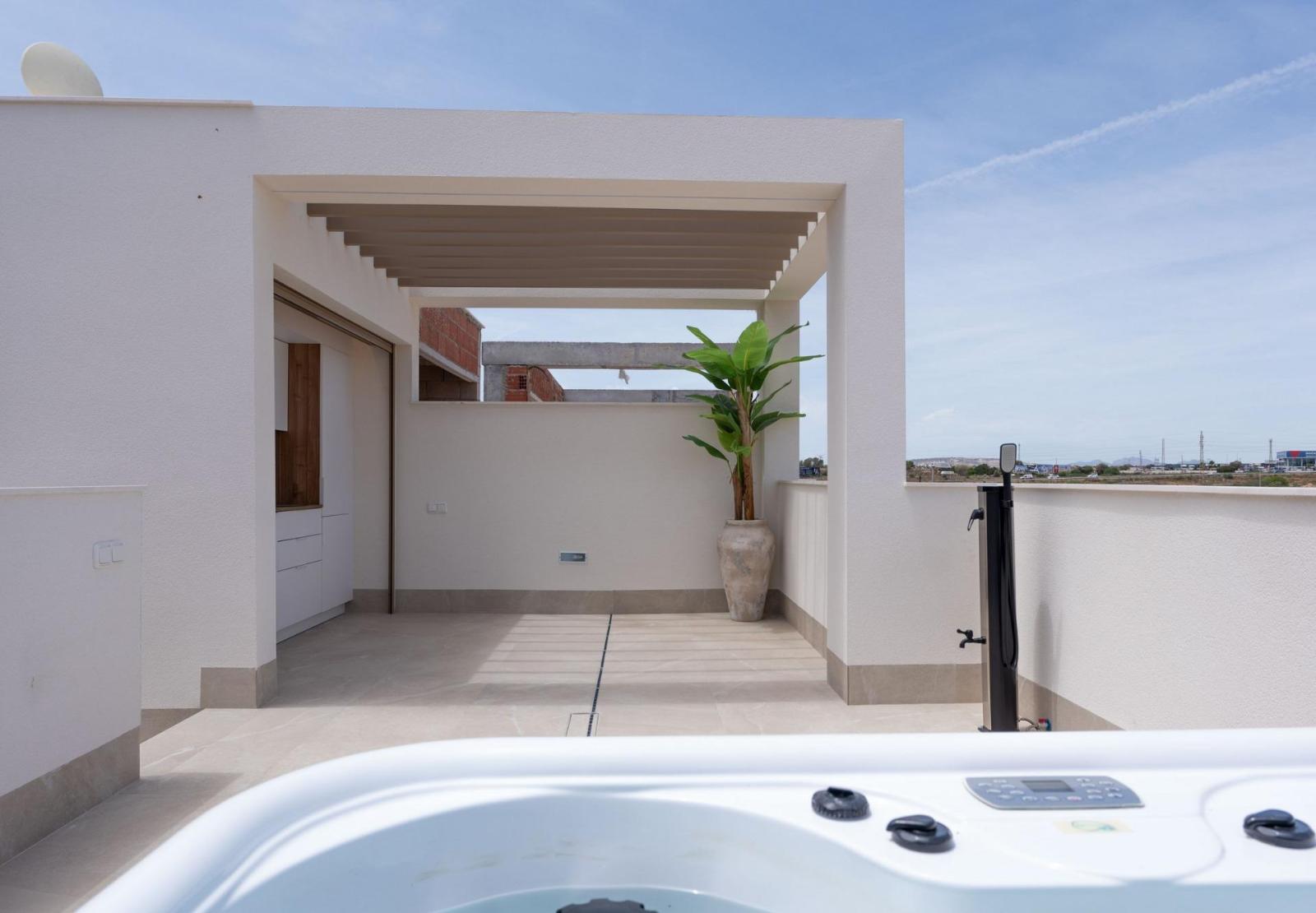 Villa for Sale in Los Alcázares